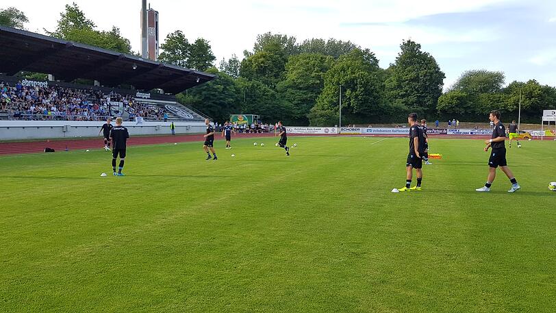 Die Bilder vom Testspiel der Löwen in Landshut.