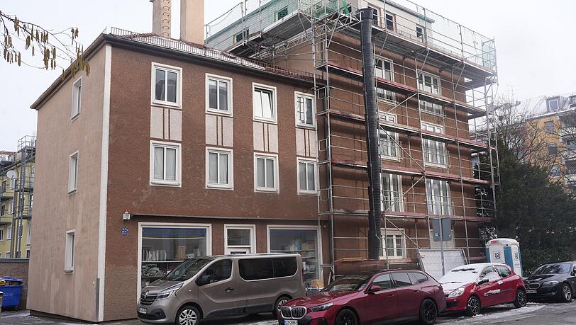 Die Ladenwerkstatt in der L&uuml;neburger Stra&szlig;e 2. Das Haus in Milbertshofen wird generalsaniert. Der Laden musste raus.