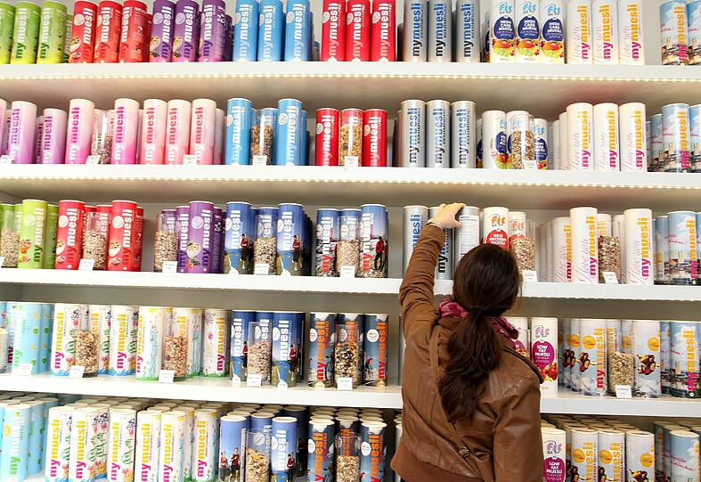 Gipfelstürmer- oder Kickstartmüsli? Fast 40 Sorten können hier getestet werden.