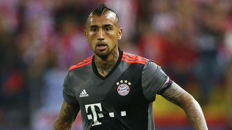 Arturo Vidal: "Wir wollen zeigen, dass wir eine der besten Mannschaften der Welt sind und unbedingt diese Champions League gewinnen wollen. Ich will diesen Pokal unbedingt in den Händen halten."