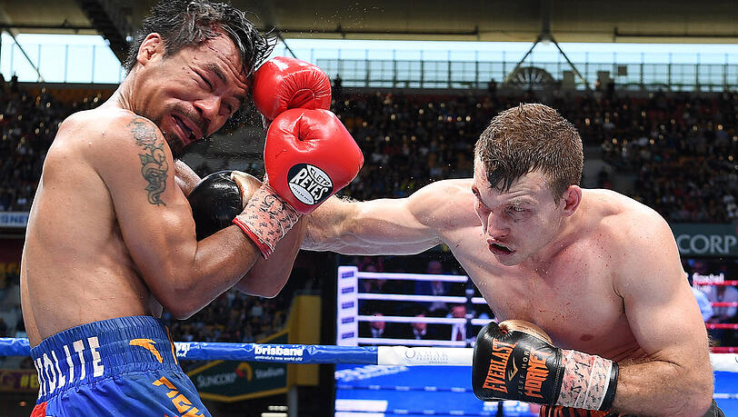 Manny Pacquiao von den Philippinen (links) verlor am 2. Juli in Brisbane überraschend seinen Titel als Weltergewichts-Weltmeister des Profiverbandes WBO an den Australier Jeff Horn.