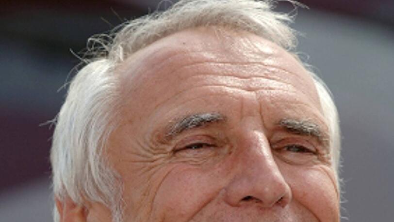 Er verdient mit Red Bull Milliarden: Dietrich Mateschitz Er verdient mit Red Bull Milliarden: Dietrich Mateschitz