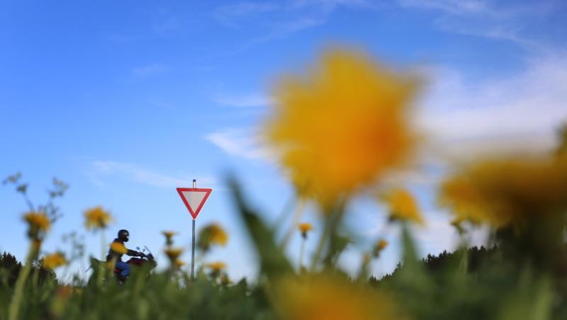 Bundesweit ist inzwischen mehr als jeder fünfte Verkehrstote ein Motorradfahrer, obwohl deren Anteil an den Verkehrsteilnehmern insgesamt viel geringer ist. Bundesweit ist inzwischen mehr als jeder fünfte Verkehrstote ein Motorradfahrer, obwohl deren Anteil an den Verkehrsteilnehmern insgesamt viel geringer ist.