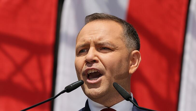 Polens neuer Präsident Karol Nawrocki legt am Mittwoch den Amtseid ab. (Archivbild)