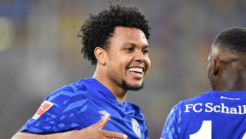 Ein Verkauf von Weston McKennie soll bei Schalke Geld in die Kasse spülen. Ein Verkauf von Weston McKennie soll bei Schalke Geld in die Kasse spülen.