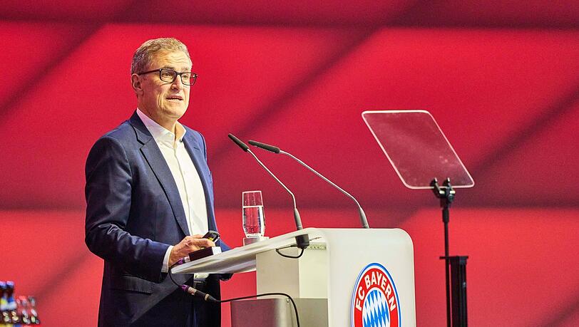 "Wir sind einfach ein Klub sind, der zueinandersteht, der miteinander arbeitet", sagt Vorstandsboss Jan-Christian Dreesen über den FC Bayern.