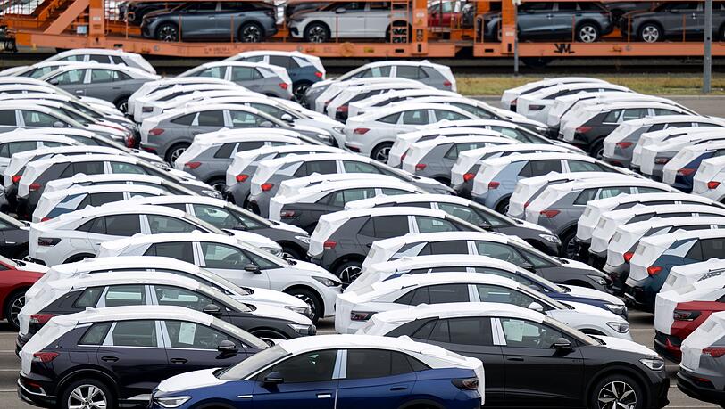 Mehr als 45.000 Elektrofahrzeuge wurden im September neu zugelassen. (Archivbild)