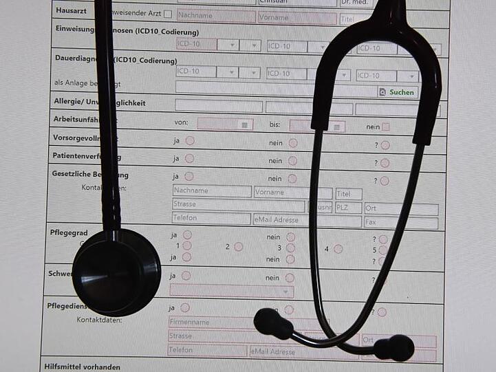 Ab 1. Januar 2021 soll eine elektronische Patientenakte (ePA) als freiwilliges Angebot für alle Versicherten starten.