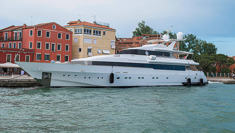 Die Luxus-Jacht der Geissens, die "Indigo Star". Die Luxus-Jacht der Geissens, die "Indigo Star".