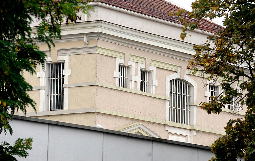 Die JVA Stadelheim. Hier saß der Angeklagte zuletzt in Untersuchungshaft. Die JVA Stadelheim. Hier saß der Angeklagte zuletzt in Untersuchungshaft.