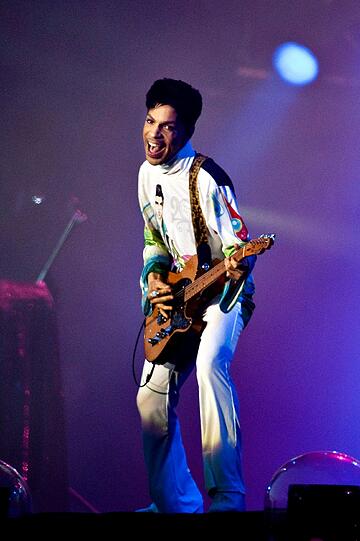 Im Alter von 57 Jahren starb der Ausnahmemusiker Prince. Hier die Bilder seiner Karriere.
