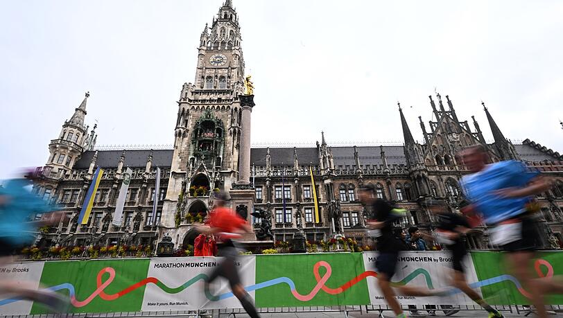 Der Münchner Marathon führte auch am Marienplatz vorbei. (Archivbild) Der Münchner Marathon führte auch am Marienplatz vorbei. (Archivbild)
