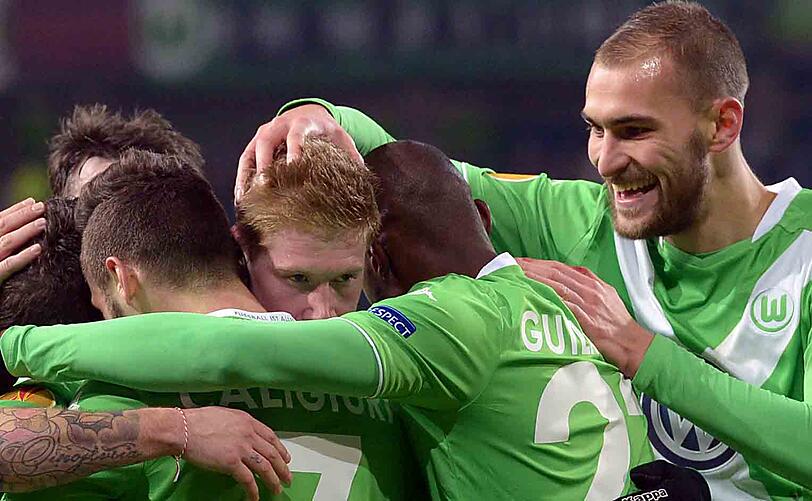 Mit einem Doppelpack machte De Bruyne den 3:1 (1:1)-Arbeitssieg des VfL im Achtelfinal-Hinspiel gegen Inter Mailand perfekt.