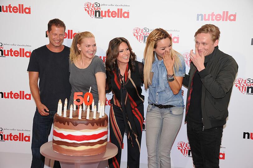Der Kult-Brotaufstrich ist 50 geworden und die Promis feiern! Mit dabei: Verona Pooth, Til Schweifer, Matthias Schweighöfer, Nazan Eckes, Anna Loos. Die Bilder...