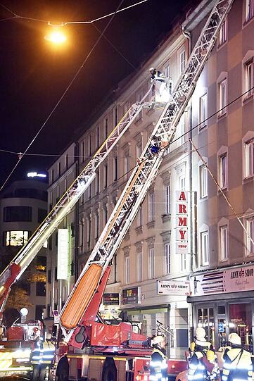 Weitere Bilder vom Brand in der Dachauer Straße