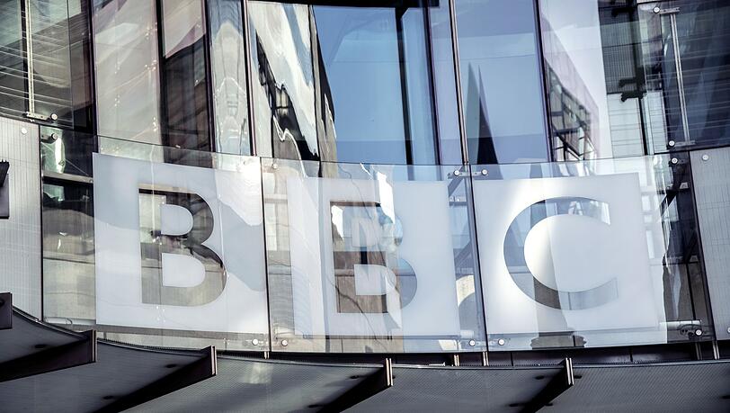 Das Gebäude des öffentlich-rechtlichen britischen Senders BBC in London.