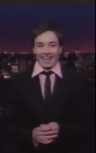 Jimmy Fallon während eines Talkshow-Auftritts in der "Late Show with David Letterman". Heidi Klum sieht hier Ähnlichkeiten mit einem Vampir. Jimmy Fallon während eines Talkshow-Auftritts in der "Late Show with David Letterman". Heidi Klum sieht hier Ähnlichkeiten mit einem Vampir.