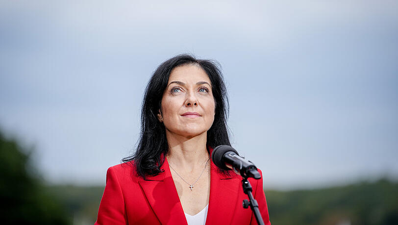 Wirtschaftsministerin Katherina Reiche (CDU) befürwortet einen späteren Renteneintritt, so wie auch ihr wissenschaftlicher Beraterkreis. Wirtschaftsministerin Katherina Reiche (CDU) befürwortet einen späteren Renteneintritt, so wie auch ihr wissenschaftlicher Beraterkreis.