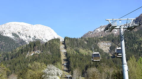 Gondeln der Jennerbahn am K&ouml;nigssee.