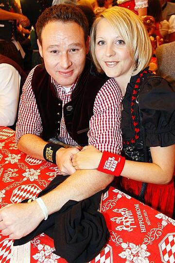 Die letzten Jahre war bei "Tracht & Pracht" einiges geboten. 2011 ließen sich auch Prominente wie Alina Baumann, Tim Lobinger, Michael Guillaume,Peyman Amin, Liliana Matthäu und Alisar Ailabouni im Hippodrom blicken. Klicken Sie durch die Bilder!