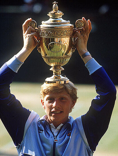 Vor 30 Jahren gewinnt der damals 17-jährige Boris Becker in Wimbledon. Ein Ereignis, das den Profisport verändert. Und sein Leben. Boris heute, Boris damals - die besten Bilder.