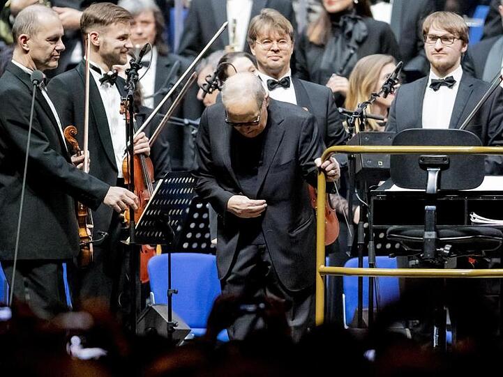 Ennio Morricone vor Konzertbeginn in der Berliner Mercedes-Benz Arena.
