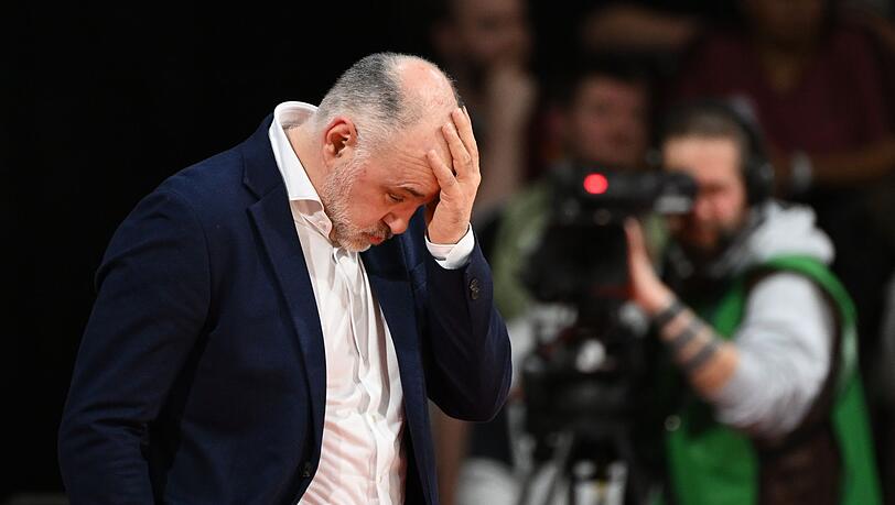 Trainer Pablo Laso und die Basketballer des FC Bayern München haben die Euroleague-Play-Ins verpasst. Trainer Pablo Laso und die Basketballer des FC Bayern München haben die Euroleague-Play-Ins verpasst.
