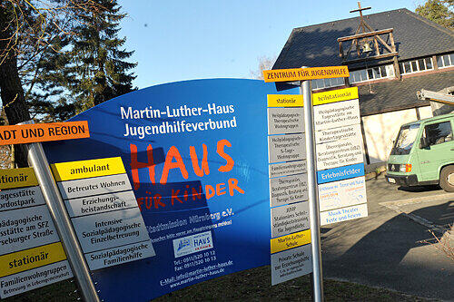 Hier soll der ehemalige Heimleiter misshandelt und missbraucht haben: das Martin-Luther-Haus in der Neumeyerstraße.