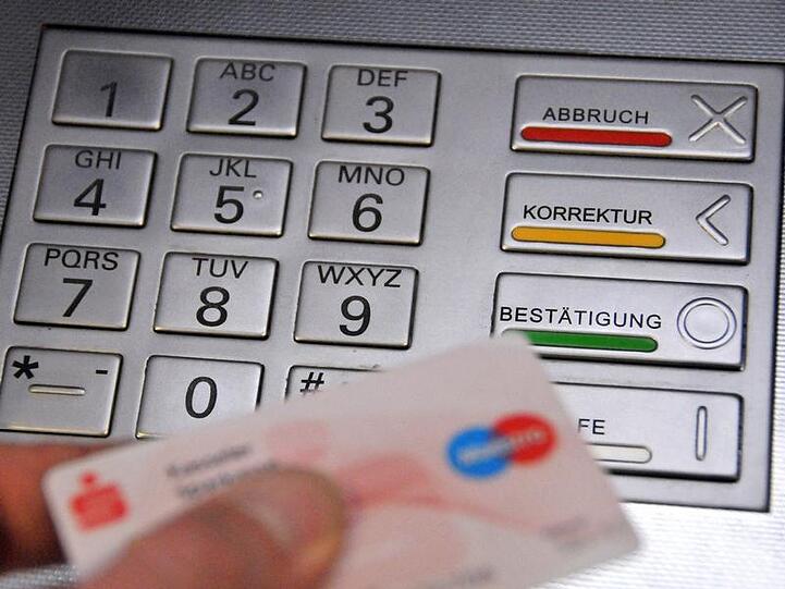 Ab November gelten für Banken neue AGBs