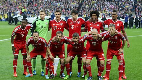 Bayerns Startelf im Champions-League-Finale 2013 gegen Dortmund (2:1): Alaba, Neuer, Mandzukic, Martínez, Dante, Boateng (o.v.l.) sowie Ribéry, Lahm, Müller, Robben und Schweinsteiger (u.v.l.).