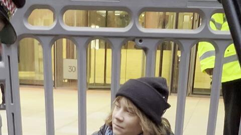 Greta Thunberg zeigt ihre Unterst&uuml;tzung f&uuml;r die propal&auml;stinensischen Organisation Palestine Action.