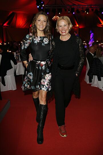 Cotton Club Dinner Show: Bilder von der Premiere mit den Promis...