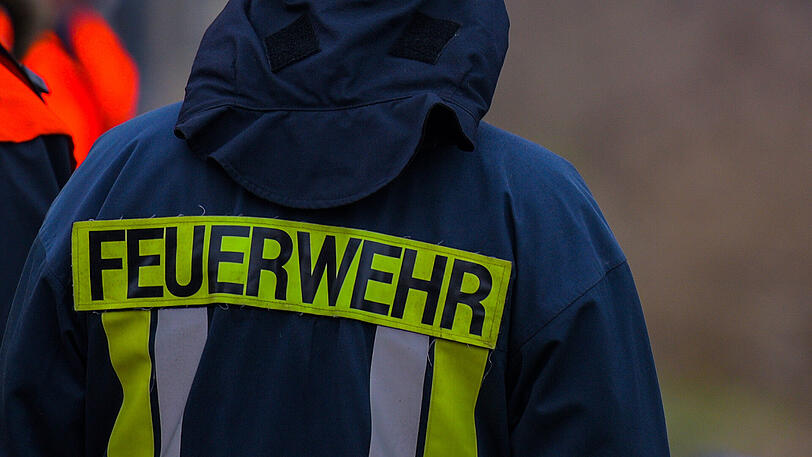 Zu einem Feuerwehreinsatz in Ramersdorf rückte die Feuerwehr am Dienstag aus (Symbolbild).