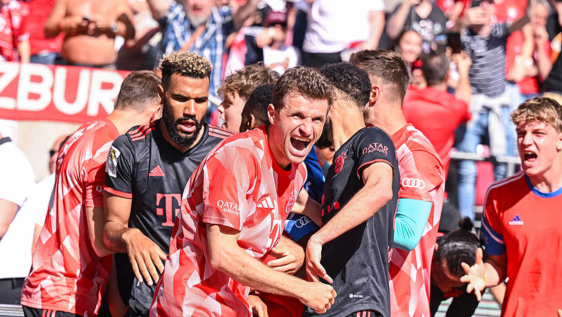 Bayern-Star Thomas Müller hat im Fußball zwar alles erlebt, konnte sein Glück dennoch kaum fassen.