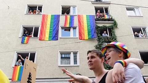 Da viele Einnahmequellen wegfallen, hat der CSD nun eine Crowdfunding-Kampagne gestartet.