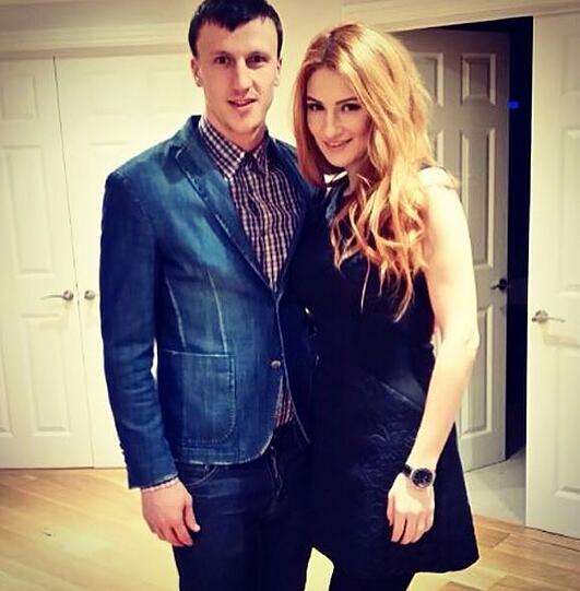 Rumänien: Vlad Chiriches mit seiner Frau Sabrina