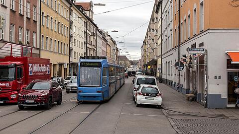 Heute geht es recht dicht zu auf der Straße.