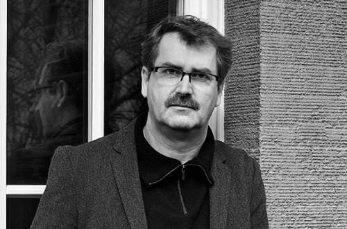 Liest aus seinem Debütroman: Essayist und Lyriker Kurt Drawert.