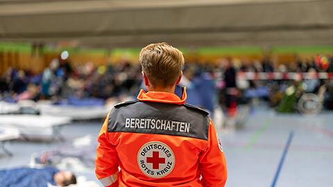 Die Bürger wurden teilweise in Sporthallen untergebracht.