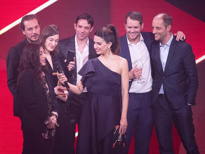 STRG_F siegt beim YouTube Goldene Kamera Digital Award in der Kategorie "Best of Information".