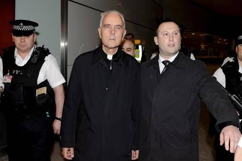 Richard Williamson bei seiner Ankunft vorgestern in London. Dorthin war der Brite nach seiner Ausweisung aus Argentinien gereist.