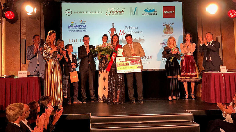 Siegerehrung im Silbersaal des Deutschen Theaters: Sophia (20) ist die Schöne Münchnerin.