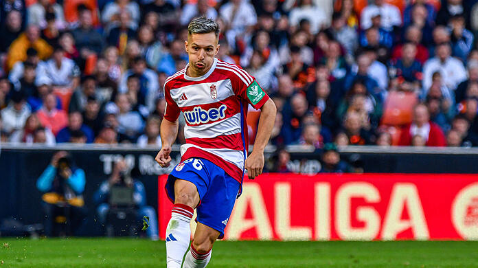 Bayerns erster Neuzugang zur neuen Saison: Bryan Zaragoza.