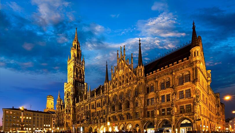 Hübsch anzuschauen, aber nicht immer barrierefrei: das Rathaus in München.