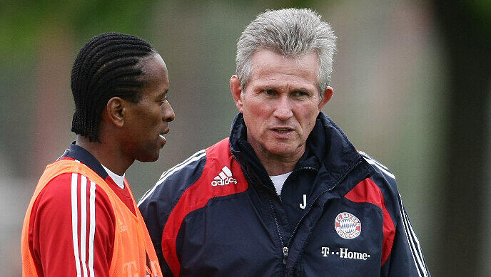April 2009: Der brasilianische Profi Zé Roberto (links) und sein damaliger Bayern-Trainer Jupp Heynckes. April 2009: Der brasilianische Profi Zé Roberto (links) und sein damaliger Bayern-Trainer Jupp Heynckes.