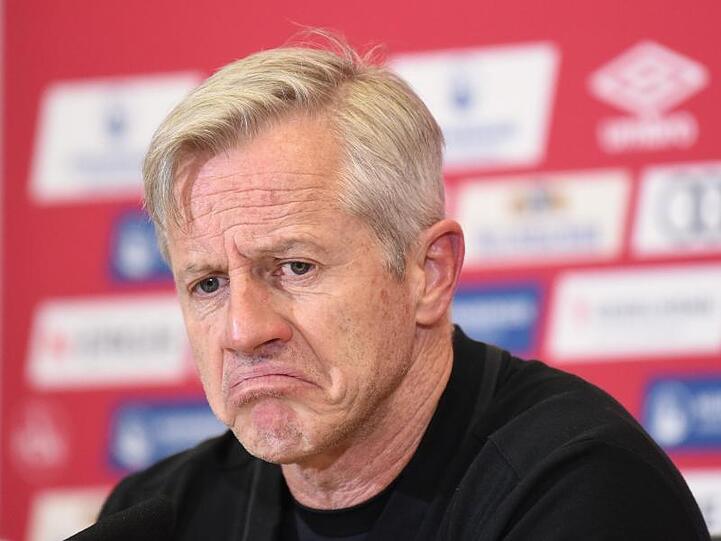 Nürnbergs Trainer Jens Keller äußert sich nicht nur zur Niederlage.