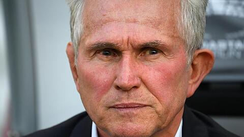 Damaliger Trainer Jupp Heynckes von Bayern München. Foto: Peter Kneffel/dpa/Archivbild