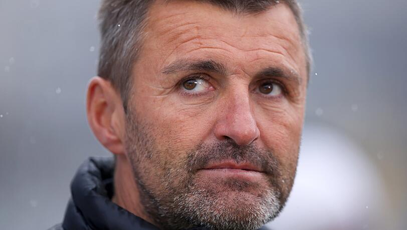 Kämpft wie ein Löwe um die Chance, mit dem TSV 1860 aufzusteigen: Trainer Michael Köllner, zuletzt öfter grantig, kritisch, emotional.