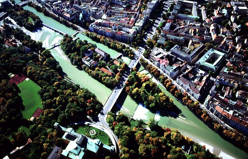 Die Praterinsel von oben &ndash; auch dieser Isarbereich soll renaturiert werden, wenn&rsquo;s nach der Stadt geht.