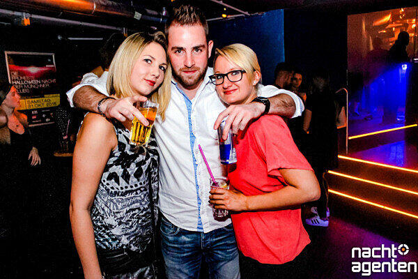 Die Bilder vom Samstag aus dem Gecko Club. Weitere Fotos gibt's hier: http://www.nachtagenten.de/gallery/wildstyle.940822.html?pic_id=4830852